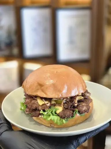 Double Beef Smash Burger